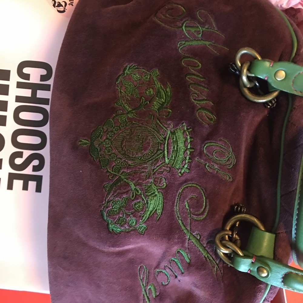 Used Juicy Couture Shoulder Bag.  Including box.